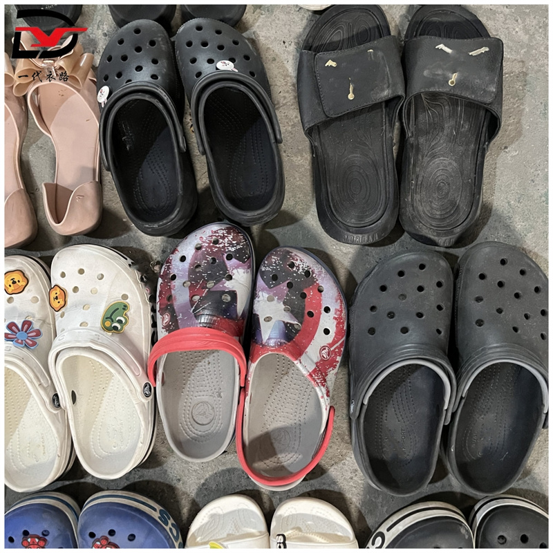 S16 Used Brand Slippers