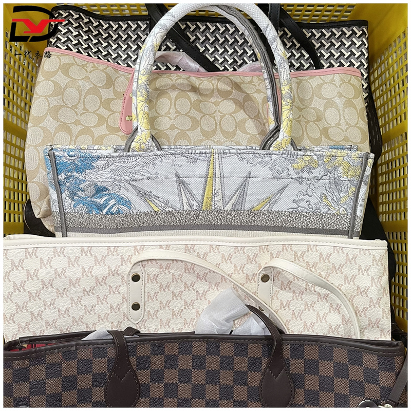 wholesale tote bags.jpg