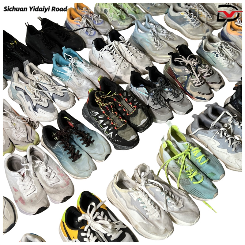 second hand brand soprts shoes.jpg