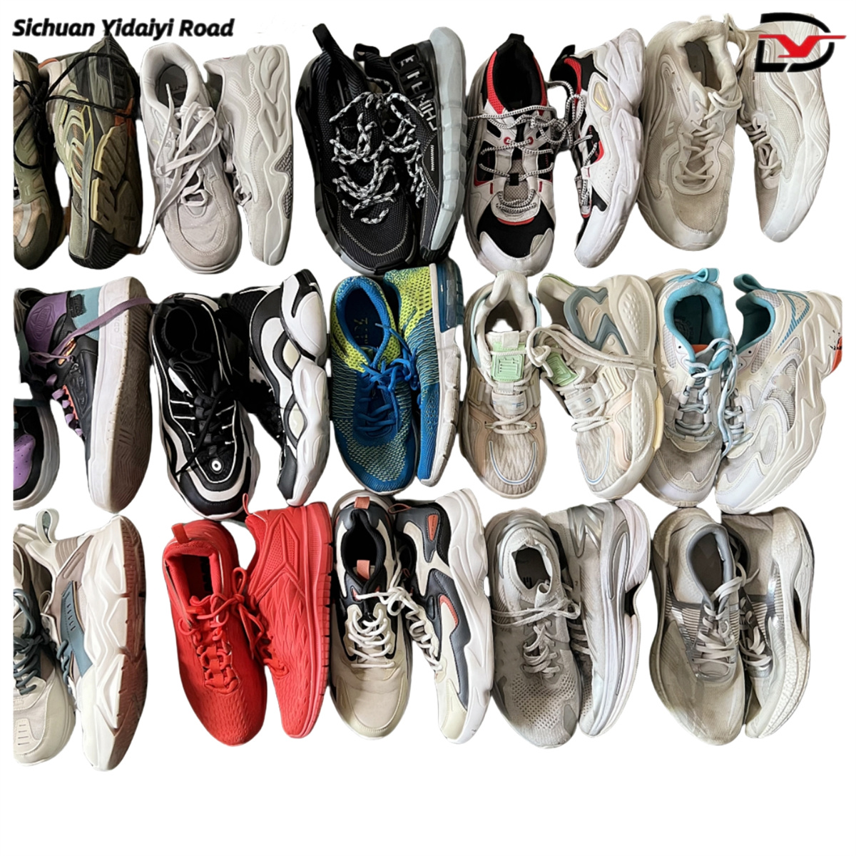 sports shoes for training