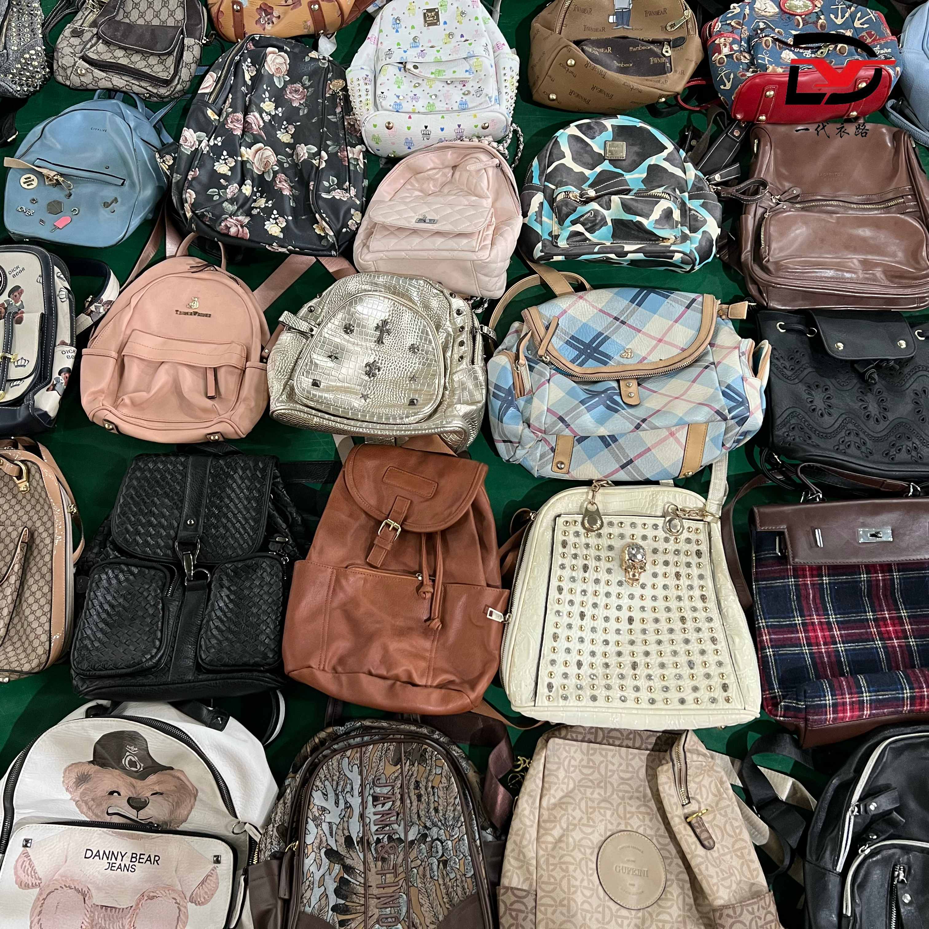 Second Hand Bags Wholesale women's backpack