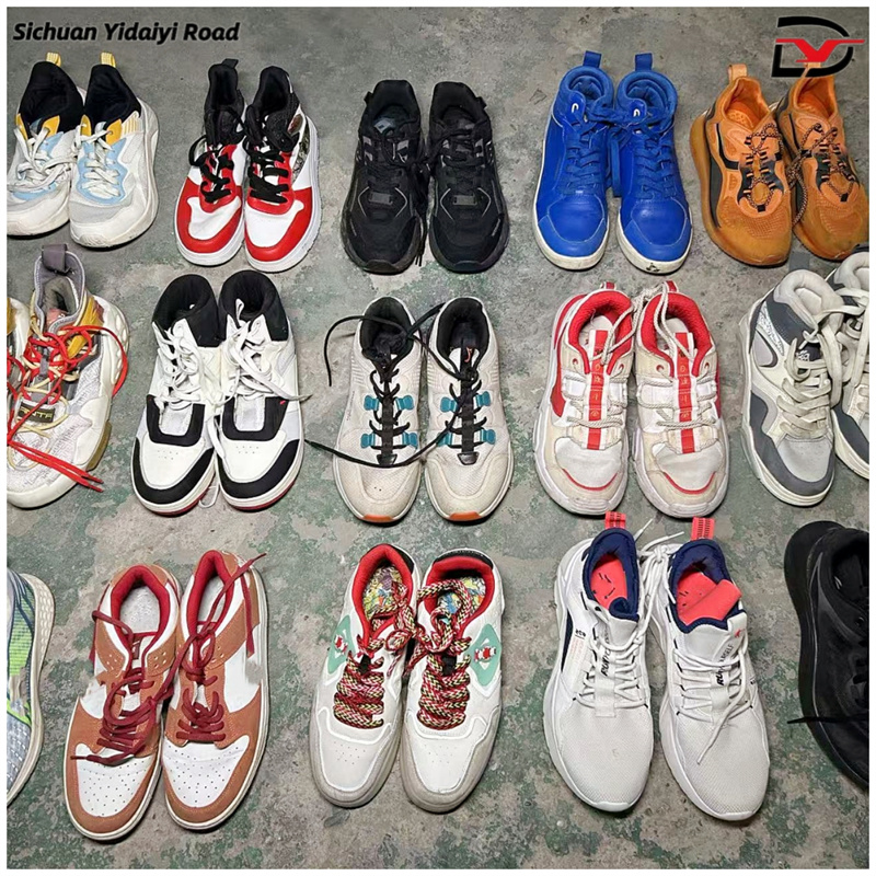 used chinese brand sports shoes.jpg