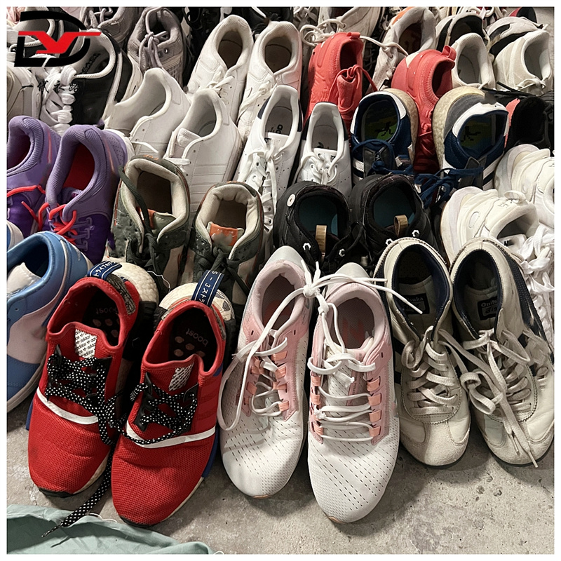 S06 Wholesale Used Brand Women Sneakers Mixed Brand